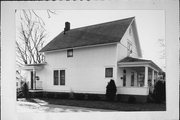 595 E HASELTINE ST, a Front Gabled house, built in Richland Center, Wisconsin in 1909.