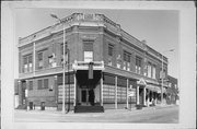 100-124 N MAIN ST, a Commercial Vernacular large retail building, built in Richland Center, Wisconsin in 1892.