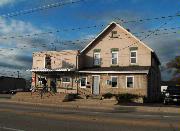 1605 UNIVERSITY AVE 1605 UNIVERSITY AVE, a Front Gabled tavern/bar, built in Green Bay, Wisconsin in 1899.
