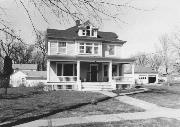 415 E 2ND ST, a Colonial Revival/Georgian Revival house, built in New Richmond, Wisconsin in 1907.