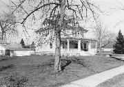 415 E 2ND ST, a Colonial Revival/Georgian Revival house, built in New Richmond, Wisconsin in 1907.