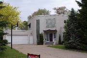 2537 EDGEWOOD PL, a Art/Streamline Moderne house, built in La Crosse, Wisconsin in 1940.