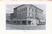 127-129 S RD ST, a Italianate large retail building, built in La Crosse, Wisconsin in 1870.