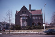 Allis, Charles, House, a Building.