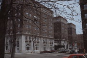 924 E JUNEAU AVE, a Neoclassical/Beaux Arts lodging-hotel, built in Milwaukee, Wisconsin in 1918.
