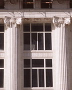 101 W WISCONSIN AVE (AKA 600-648 N PLANKINTON), a Neoclassical/Beaux Arts large retail building, built in Milwaukee, Wisconsin in 1901.