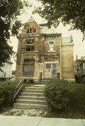 1843-1845 N PALMER ST, a Queen Anne house, built in Milwaukee, Wisconsin in 1881.