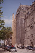 920 W JUNEAU AVE, a Italianate brewery/distillery/winery, built in Milwaukee, Wisconsin in 1911.