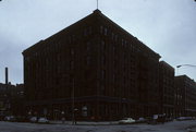 241 N BROADWAY ST, a Commercial Vernacular grocery, built in Milwaukee, Wisconsin in 1895.