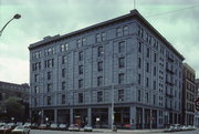 241 N BROADWAY ST, a Commercial Vernacular grocery, built in Milwaukee, Wisconsin in 1895.