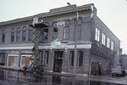 504 W NATIONAL AVE, a Neoclassical/Beaux Arts tavern/bar, built in Milwaukee, Wisconsin in 1901.