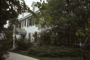 1621 CHURCH ST, a Colonial Revival/Georgian Revival house, built in Wauwatosa, Wisconsin in 1914.