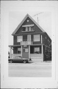 7037 PORT WASHINGTON RD, a Front Gabled house, built in Glendale, Wisconsin in .