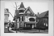 2463 N 1ST ST, a Queen Anne house, built in Milwaukee, Wisconsin in 1893.