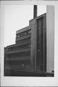1542 N 2nd St (SW CORNER OF W WALNUT & N 2ND STS) 1542 N 2nd St (SW CORNER OF W WALNUT & N 2ND STS), a International Style public utility/power plant/sewage/water, built in Milwaukee, Wisconsin in 1947.