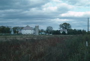OLD STATE HIGHWAY 64 (A GRAVEL RD) OLD STATE HIGHWAY 64 (A GRAVEL RD), a Astylistic Utilitarian Building barn-centric, built in Aurora, Wisconsin in 1909.