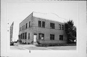 500 S 3RD ST, a Commercial Vernacular industrial bldg/manufacturing facility, built in Milwaukee, Wisconsin in 1913.