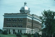 224 S 2ND ST, a Neoclassical/Beaux Arts courthouse, built in Medford, Wisconsin in 1913.