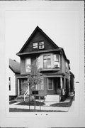 1510-12 S 3RD ST, a Front Gabled duplex, built in Milwaukee, Wisconsin in 1905.