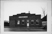 1417 N Vel R. Phillips Ave (AKA 1417 N 4TH ST), a Astylistic Utilitarian Building industrial bldg/manufacturing facility, built in Milwaukee, Wisconsin in 1912.