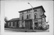 1702 N 4TH ST, a Italianate house, built in Milwaukee, Wisconsin in 1874.