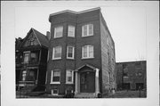 1714 N Dr. William Finlayson St (AKA 1714 N 5TH ST), a Queen Anne apartment/condominium, built in Milwaukee, Wisconsin in 1905.