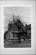 1302 S 11TH ST, a Cross Gabled house, built in Milwaukee, Wisconsin in .