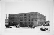 324 N 15TH ST, a Twentieth Century Commercial industrial bldg/manufacturing facility, built in Milwaukee, Wisconsin in 1895.