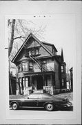 939 N 15TH ST 939 N 15TH ST, a Queen Anne house, built in Milwaukee, Wisconsin in 1892.