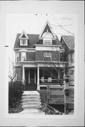 1138 N 21ST ST, a Queen Anne house, built in Milwaukee, Wisconsin in 1898.