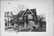 813 N 23RD ST, a Queen Anne house, built in Milwaukee, Wisconsin in 1902.