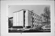 924 N 25TH ST, a Contemporary apartment/condominium, built in Milwaukee, Wisconsin in .