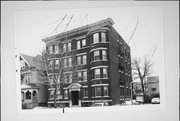 823 N 26TH ST, a Neoclassical/Beaux Arts apartment/condominium, built in Milwaukee, Wisconsin in .