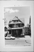 850 N 29TH ST, a Queen Anne house, built in Milwaukee, Wisconsin in 1893.