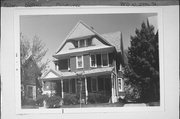 850 N 29TH ST, a Queen Anne house, built in Milwaukee, Wisconsin in 1893.