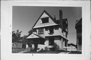 936 N 31ST ST, a Queen Anne house, built in Milwaukee, Wisconsin in 1890.