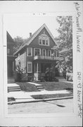 1241-1243 N 34TH ST, a Colonial Revival/Georgian Revival duplex/two-flat, built in Milwaukee, Wisconsin in 1906.