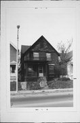 2519 N 35TH ST, a Front Gabled house, built in Milwaukee, Wisconsin in 1907.
