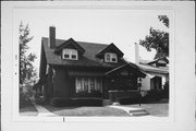 2003 N 52ND ST, a Craftsman house, built in Milwaukee, Wisconsin in 1913.