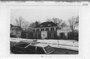 220 N PROSPECT AVE, a Colonial Revival/Georgian Revival house, built in Madison, Wisconsin in 1923.