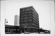 400 N BROADWAY ST, a Commercial Vernacular industrial building, built in Milwaukee, Wisconsin in 1911.