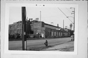 1521 W BRUCE ST, a Commercial Vernacular industrial bldg/manufacturing facility, built in Milwaukee, Wisconsin in 1910.