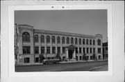 1640 W BRUCE ST, a Neoclassical/Beaux Arts small office building, built in Milwaukee, Wisconsin in 1900.