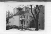 212 W GORHAM ST, a Queen Anne house, built in Madison, Wisconsin in 1892.