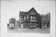 900-02 E CENTER ST, a Queen Anne small retail building, built in Milwaukee, Wisconsin in 1904.