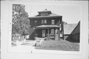 966 W DAKOTA ST, a Craftsman religious residence, built in Milwaukee, Wisconsin in .