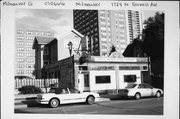 1724 N FARWELL, a Commercial Vernacular small retail building, built in Milwaukee, Wisconsin in 1932.