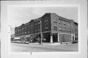 1800-1814 N FARWELL, a Spanish/Mediterranean Styles retail building, built in Milwaukee, Wisconsin in 1927.