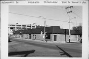 2100 N FARWELL, a Twentieth Century Commercial large retail building, built in Milwaukee, Wisconsin in 1913.