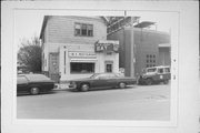2227 N FARWELL AVE, a Commercial Vernacular small retail building, built in Milwaukee, Wisconsin in 1930.